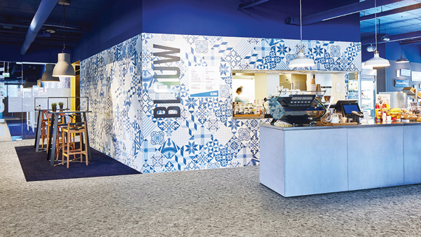 Pardoselile Forbo Flooring Systems funcționalitate și design pentru orice interior