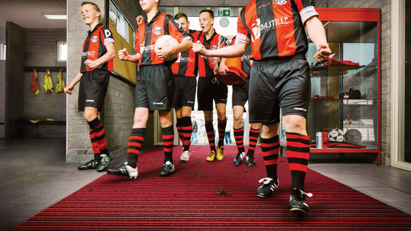 Pardoselile Forbo Flooring Systems funcționalitate și design pentru orice interior