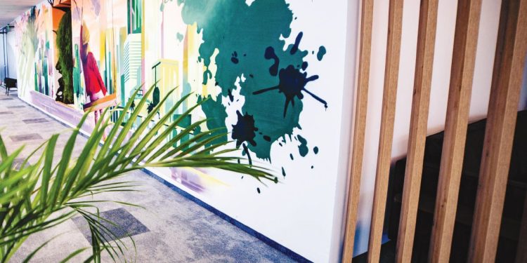 Spațiu de birouri în centrul Bucureștiului, montaj pe o pardoseală supraînălțată