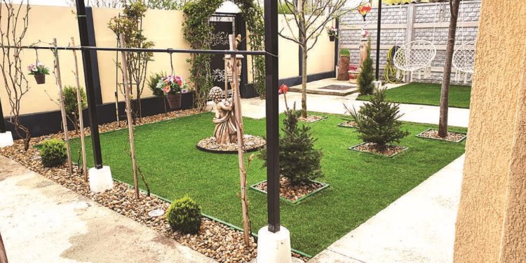 Gazonul artificial crește valoarea unei proprietăți