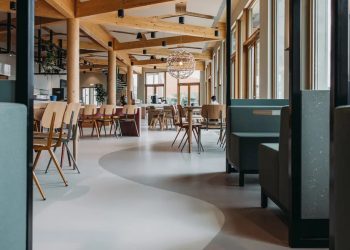 Proiecte remarcabile pe toate meridianele (II)